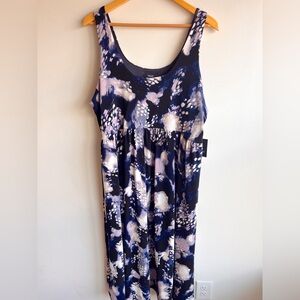 NWT Simply Vera Wang Abstract Print Dress